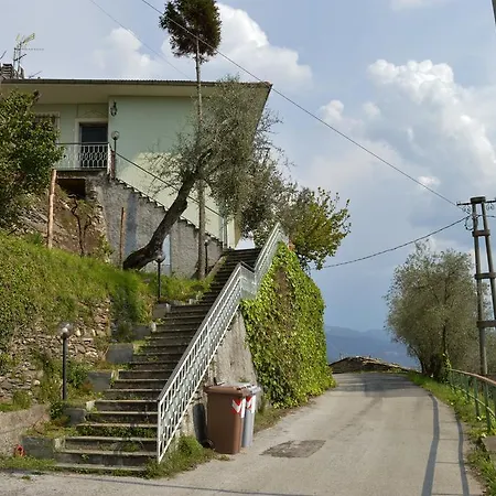Casa Ulivi * Carasco